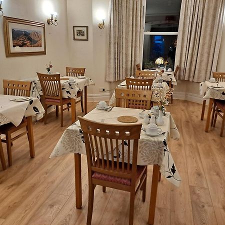 Somerset House B&B Grange-over-Sands Exterior foto